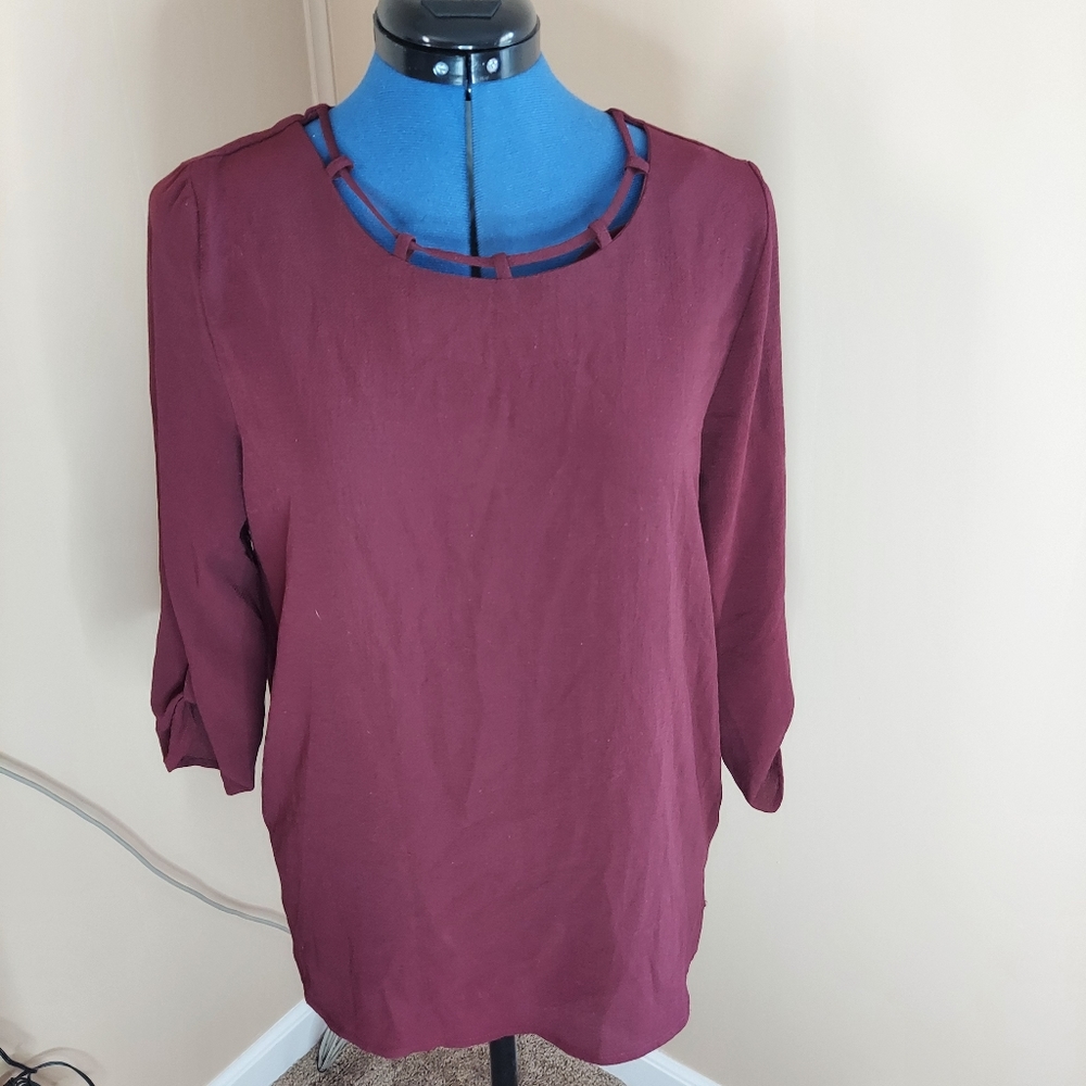 Alice Blue Garnet Blouse with cut out details and keyhole back